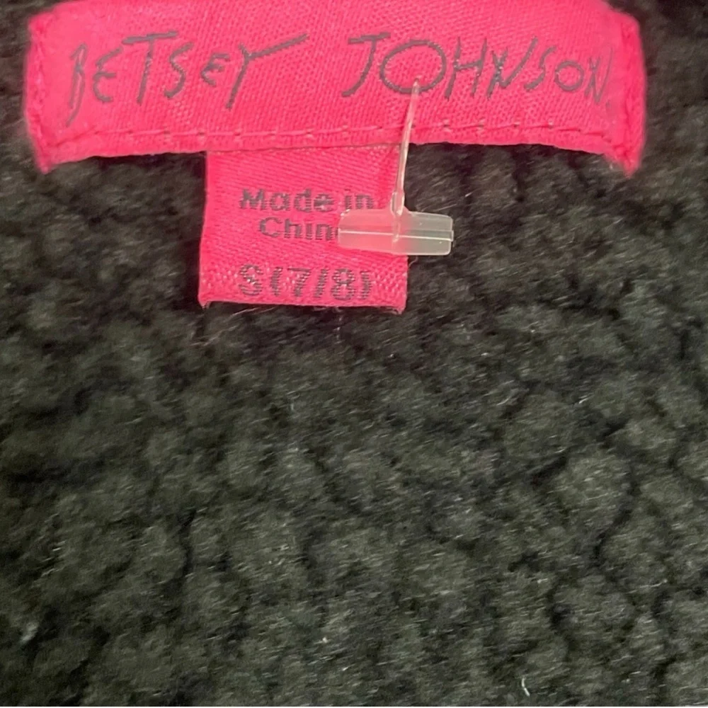 Betsey Johnson EUC Girls size 7/8 adorable faux leather moto jacket fleece lined